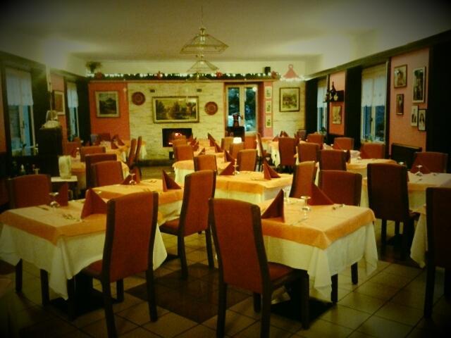 Albergo Del Cacciatore Cremeno Exteriér fotografie