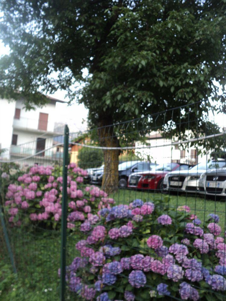 Albergo Del Cacciatore Cremeno Exteriér fotografie